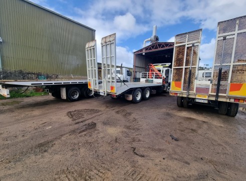 EXCAVATOR OPERATOR WET HIRE 9