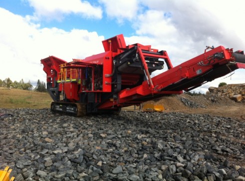 FINLAY J-1175 JAW CRUSHER 1
