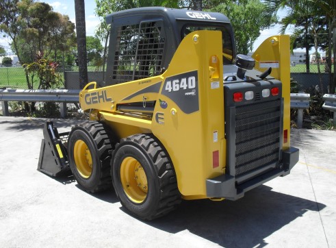 Gehl 4640 Skid Steer 2