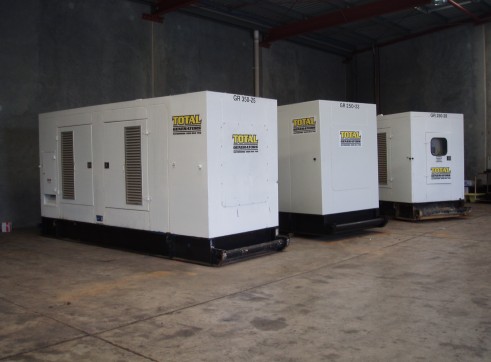 Generator - Silenced Diesel 250 kVA Prime Power