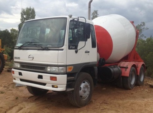 Hino Agitator Cement Truck