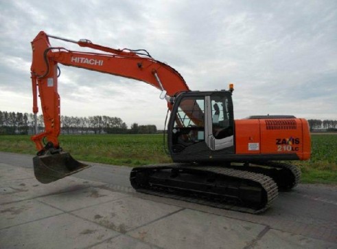 Hitachi Excavator 210 1