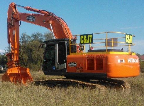 Hitachi Zaxis 350LCH 1