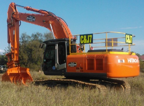 Hitachi Zaxis 350LCH 1