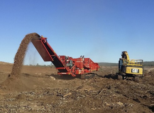 Horizontal Grinder Job 4