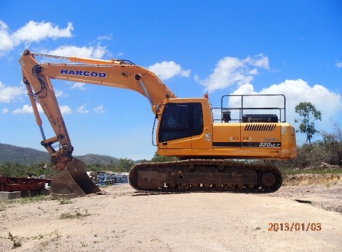 Hyundai 320LC-7 Excavator 32T Available for Hire