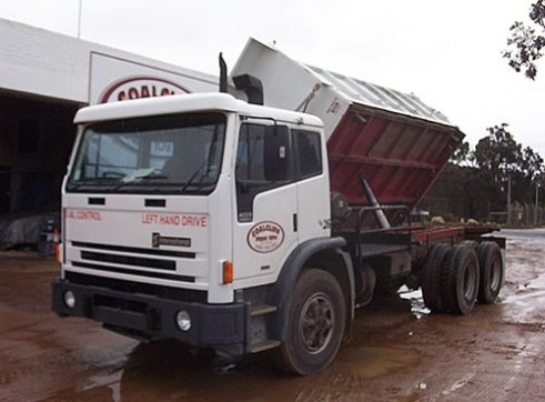 Intl Acco 3 Way Tipper