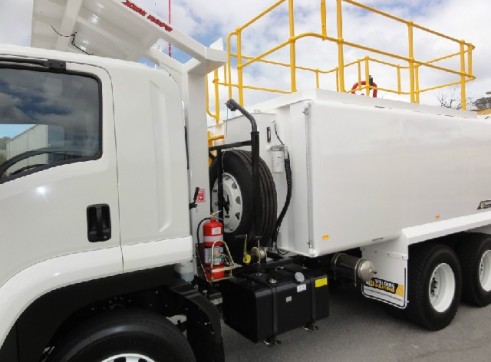 Isuzu FVZ 1400 Watercart 2