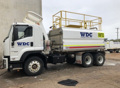 13,000L Isuzu Water Truck