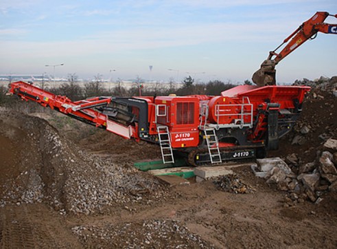 J-1170 Jaw Crusher 7