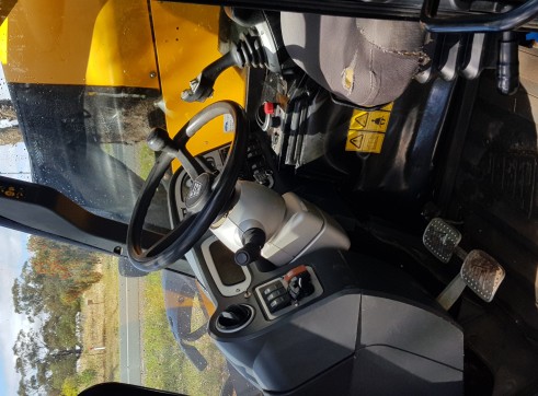 JCB 527-58 Telehandler 10