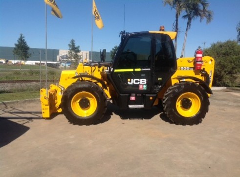 JCB 535-95 Telehandler 3