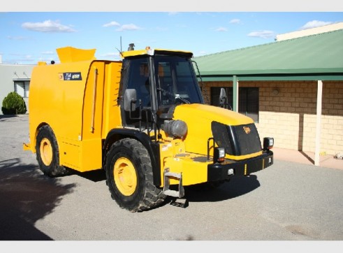 JCB Watercart - 13,500 Litres 2