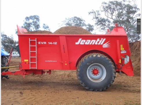 Jeantil Muck Spreader 2
