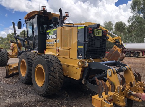 John Deere 872GP 6WD Grader 3