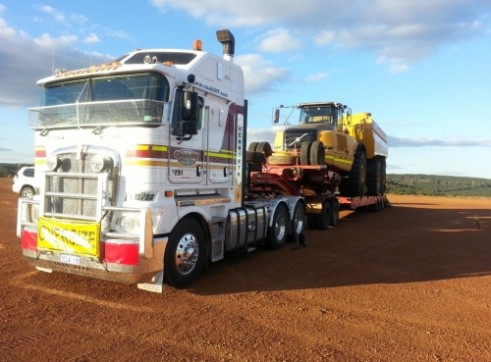 Kenworth K200 Prime Mover