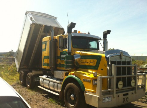 Kenworth T650 Tipper 3