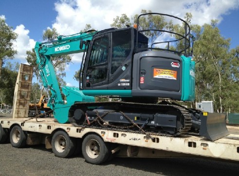 Kobelco 13T Zero Swing Excavator