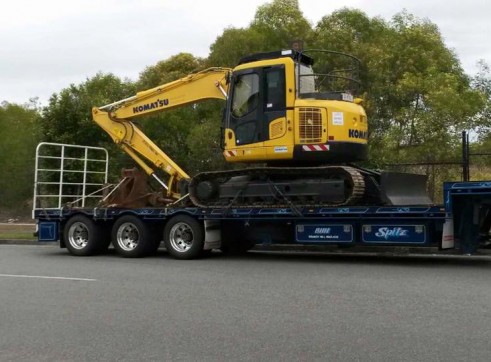 Komatsu 13T Excavator 1