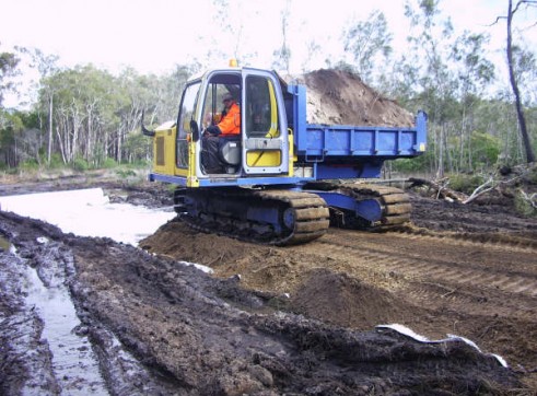 Komatsu 6 Tonne Dump Truck 