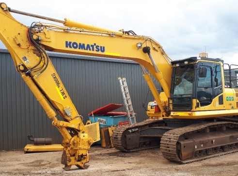 27T Komatsu Excavator