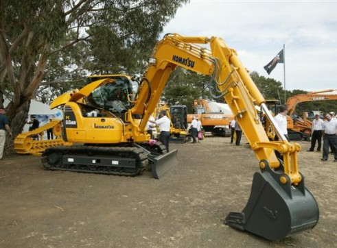 Komatsu PC88MR-8 Excavator