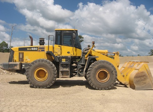 Komatsu WA480-5H