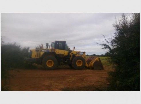 Komatsu WA480-6  1