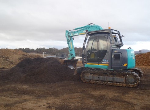 KR 15 KOBELCO SK 70 SR 3