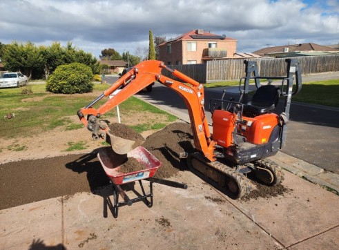 1T Kubota k008-3 excavator 1