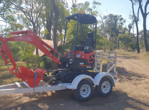 1.7T Kubota U17 Mini Excavator 1