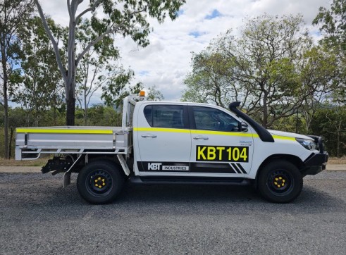 Light Vehicle 5