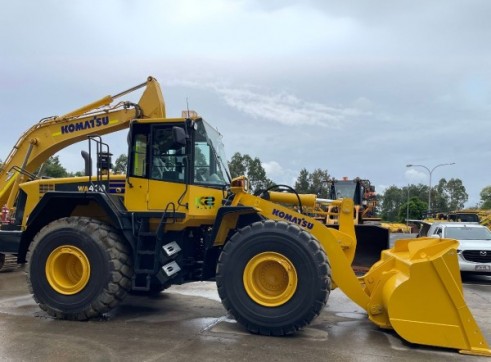Wheel Loaders / Tool Handlers