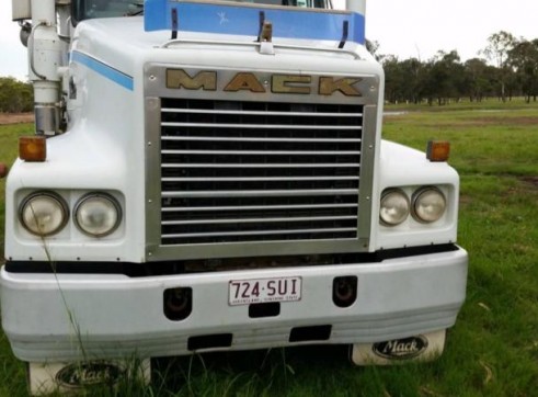 MACK TITAN CLS TIPPER 1999