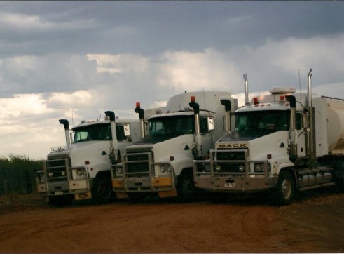 Mack Trident Prime Movers with 32000L Water Tankers x3  3