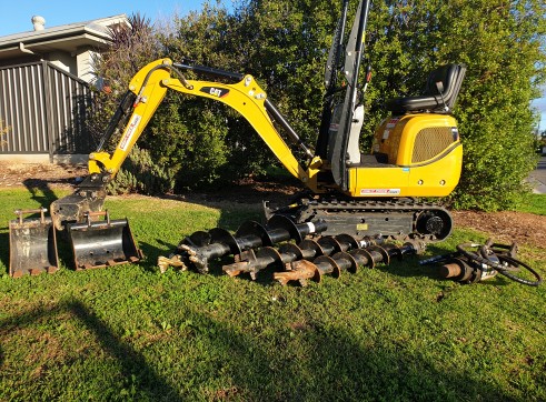 MINI EXCAVATOR 1