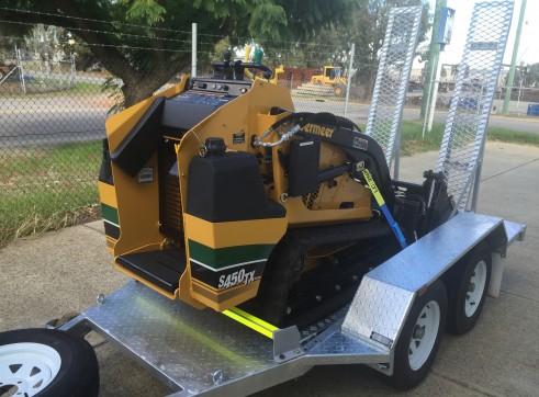 Mini Skid Steer 3