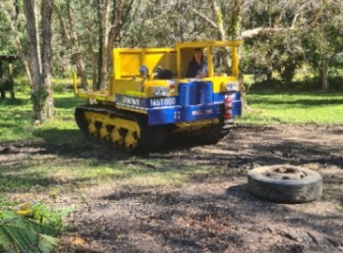 Morooka MST800 9