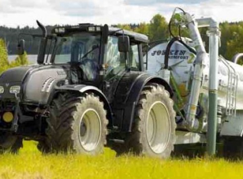 N122 & N142 Direct Valtra Tractor  2