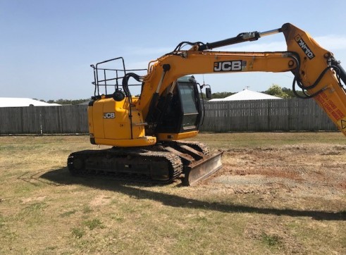 Near New JCB 16 Tonne Machine 1