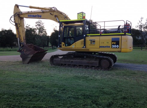 PC300-8 Komatsu Excavator