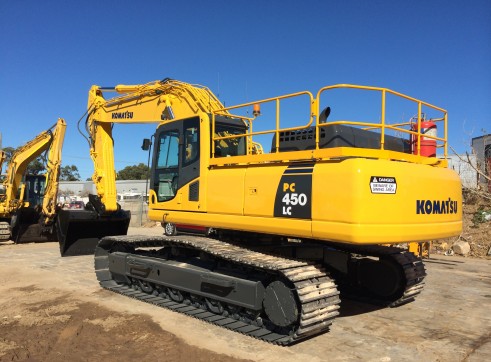 PC450-8 Komatsu Excavator 2