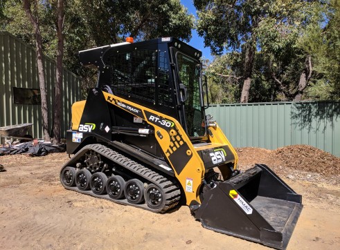 Posi Track RT30 Skidsteer