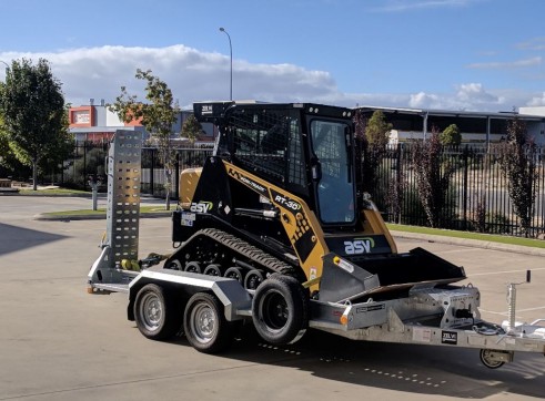 Posi Track RT30 Skidsteer 2