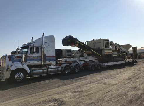Prime Move and Quad Low Loader 4
