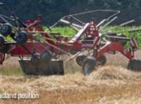 RK3879 - Two-rotor Central Rake 2
