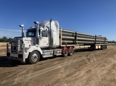 Flat Top & Drop Deck Road Trains 1