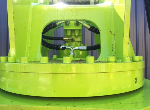 Rotating Grapple 7