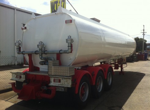 SEMI WATER TANKER 1