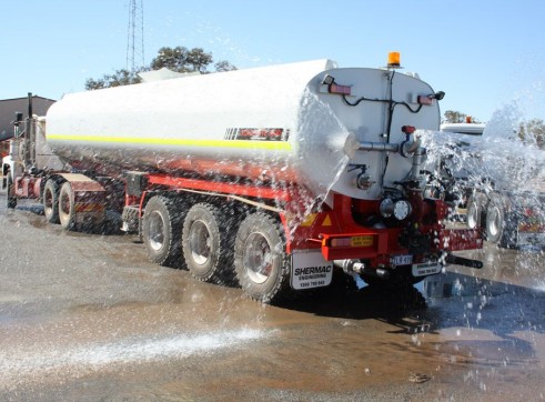 Semi Water Truck